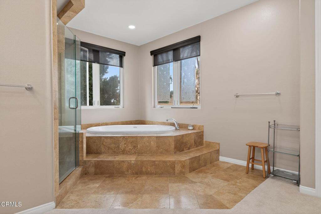 Camarillo, California, 93010, United States, 4 Bedrooms Bedrooms, ,4 BathroomsBathrooms,Residential,Active,1945047