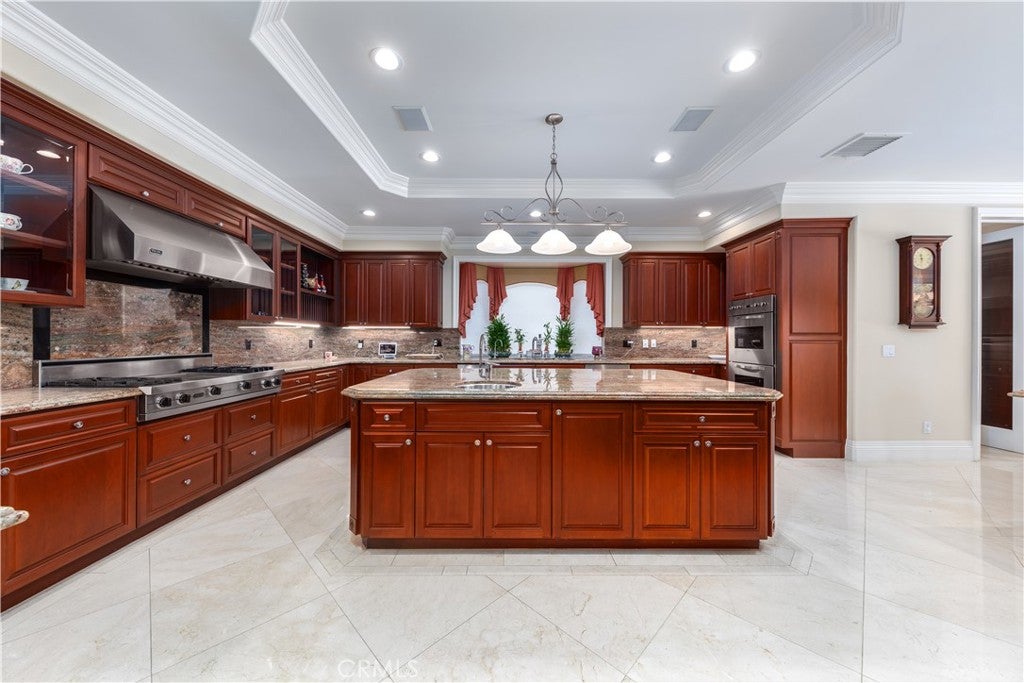 Diamond Bar, California, 91765, United States, 7 Bedrooms Bedrooms, ,10 BathroomsBathrooms,Residential,Active,1899926
