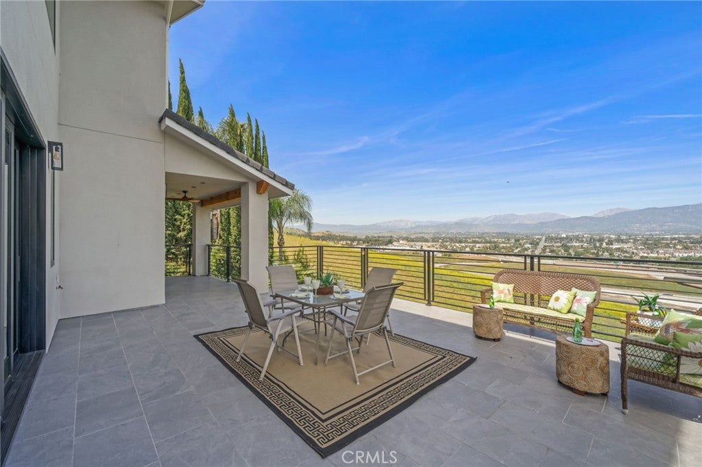 Chino Hills, California, 91709, United States, 5 Bedrooms Bedrooms, ,5 BathroomsBathrooms,Residential,Active,2030088