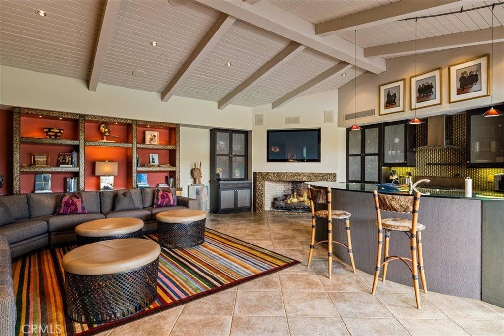 Palm Desert, California, 92260, United States, 3 Bedrooms Bedrooms, ,4 BathroomsBathrooms,Residential,Active,2008008