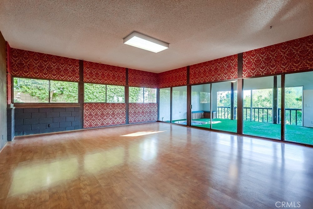 Palos Verdes Estates, California, 90274, United States, 3 Bedrooms Bedrooms, ,4 BathroomsBathrooms,Residential,Active,2016695