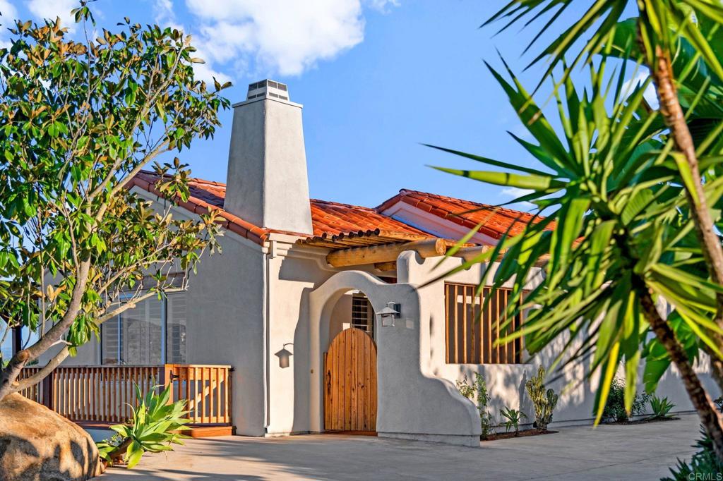 Escondido, California, 92026, United States, 3 Bedrooms Bedrooms, ,2 BathroomsBathrooms,Residential,Active,1972147