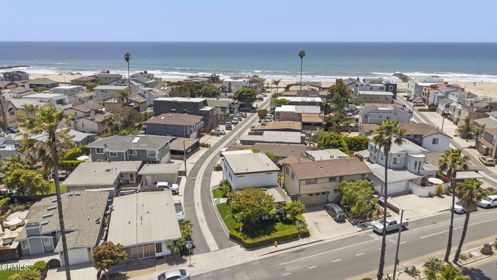 Ventura, California, 93001, United States, ,3 BathroomsBathrooms,Residential,Active,1829931