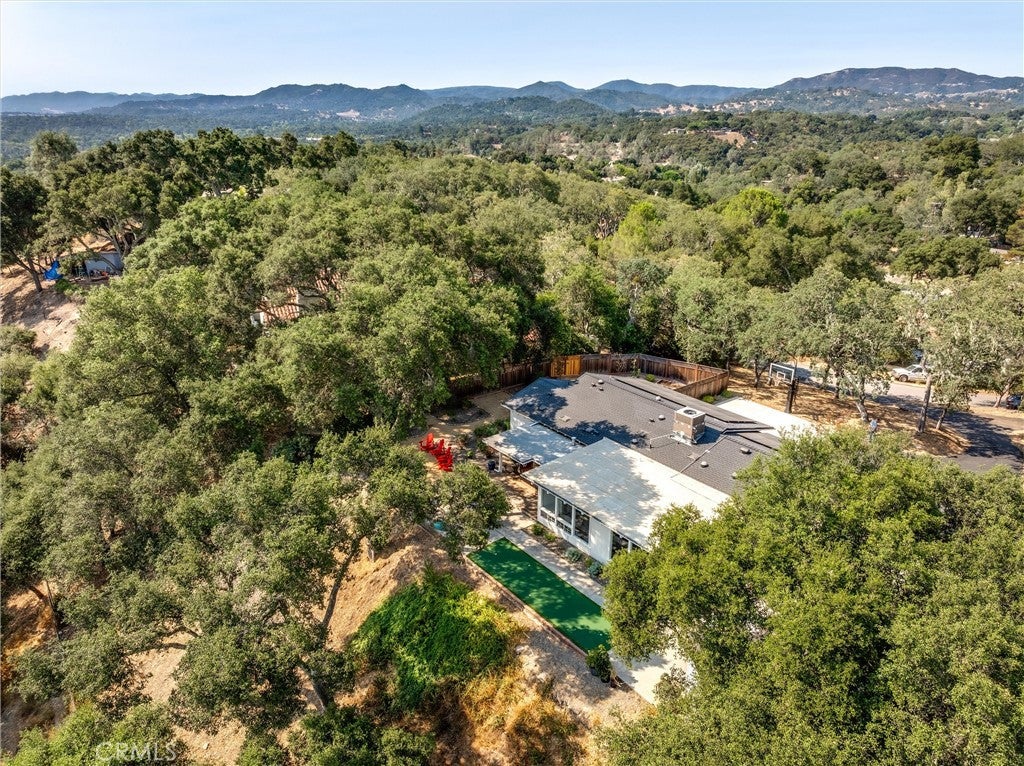 Atascadero, California, 93422, United States, 4 Bedrooms Bedrooms, ,2 BathroomsBathrooms,Residential,Active,1913985