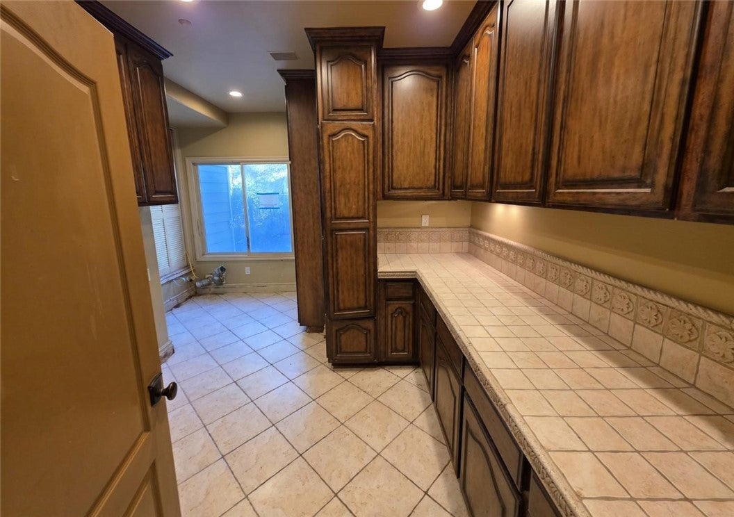 Trabuco Canyon, California, 92679, United States, 6 Bedrooms Bedrooms, ,7 BathroomsBathrooms,Residential,Active,1998764