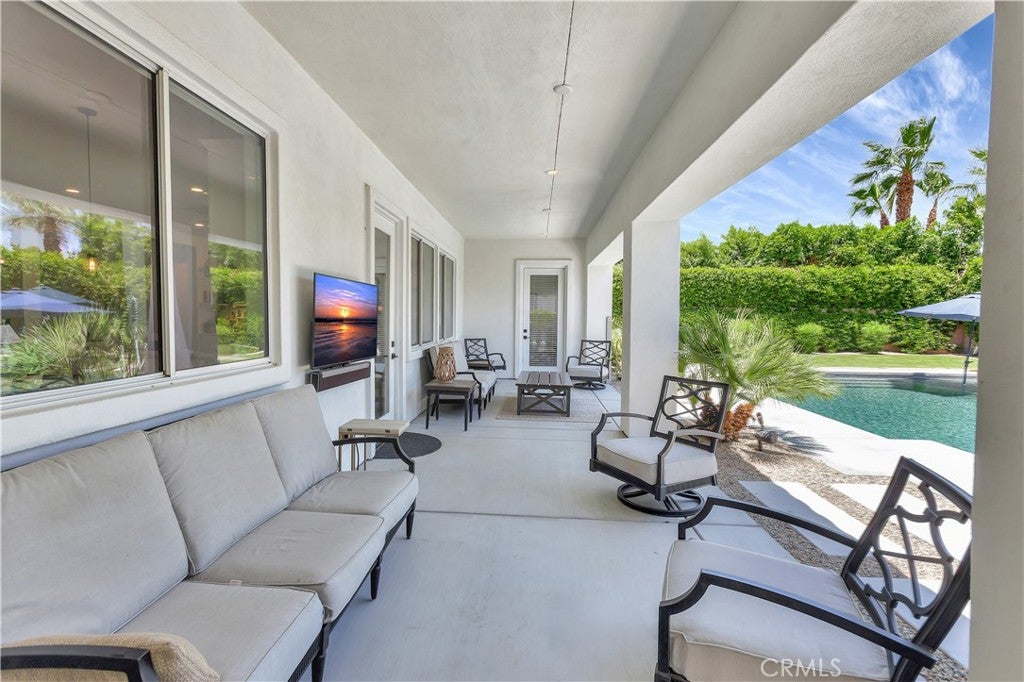 Indio, California, 92201, United States, 6 Bedrooms Bedrooms, ,5 BathroomsBathrooms,Residential,Active,1880350