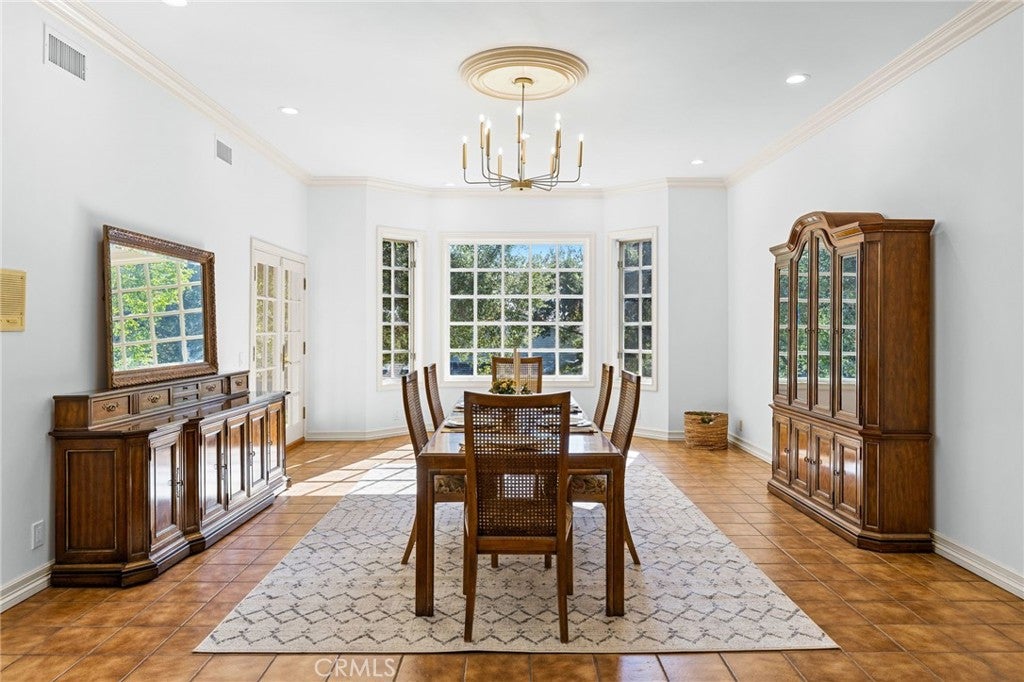 Glendora, California, 91741, United States, 8 Bedrooms Bedrooms, ,7 BathroomsBathrooms,Residential,Active,1900207
