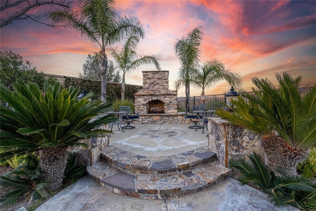 Canyon Country, California, 91387, United States, 5 Bedrooms Bedrooms, ,6 BathroomsBathrooms,Residential,Active,1914828