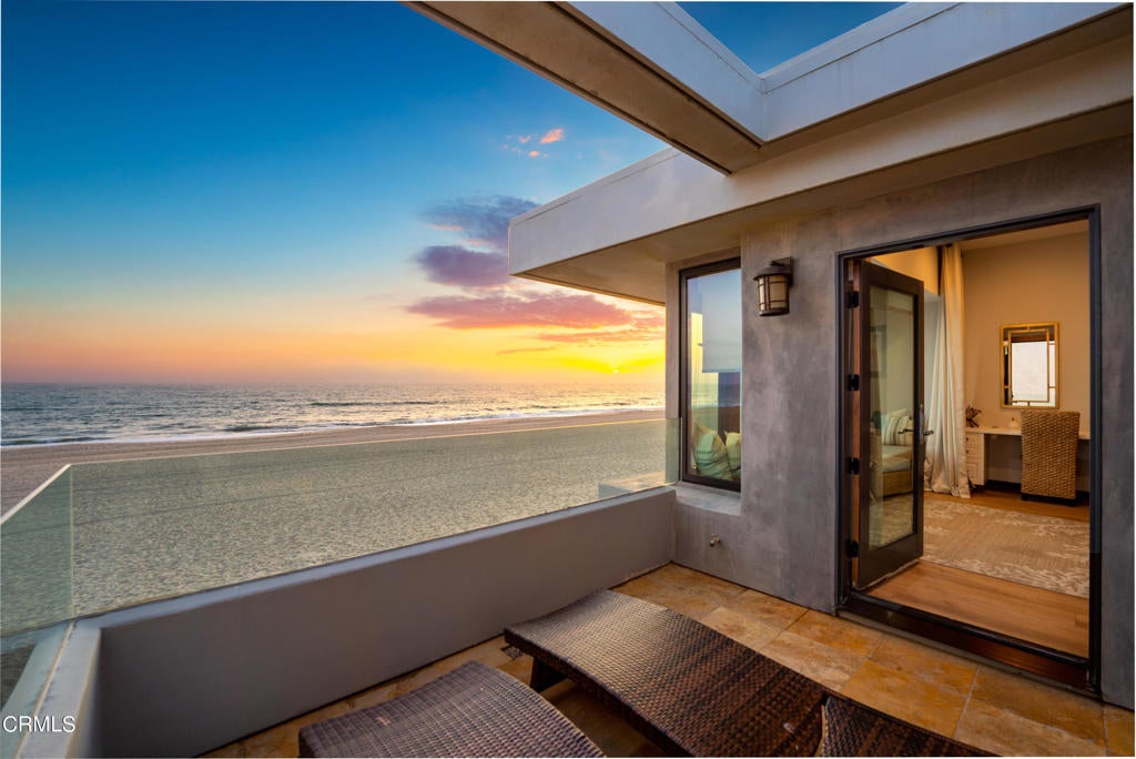 Oxnard, California, 93035, United States, 5 Bedrooms Bedrooms, ,5 BathroomsBathrooms,Residential,Active,1968422