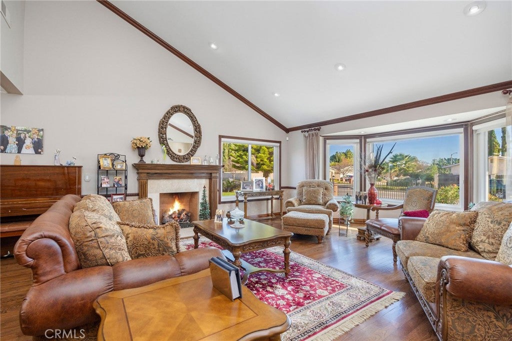 Chatsworth, California, 91311, United States, 4 Bedrooms Bedrooms, ,3 BathroomsBathrooms,Residential,Active,2006764