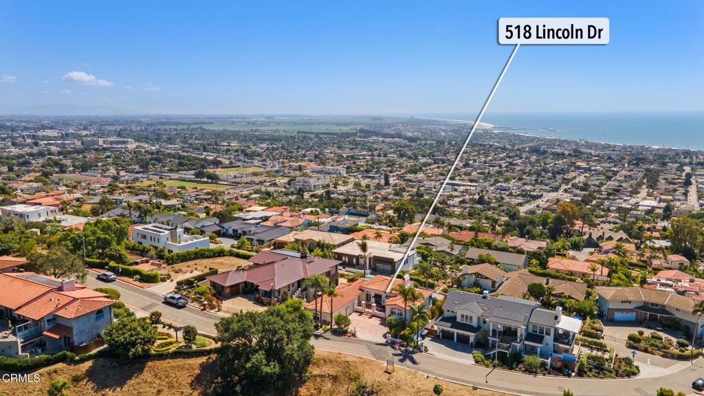 Ventura, California, 93001, United States, ,4 BathroomsBathrooms,Residential,Active,1853317