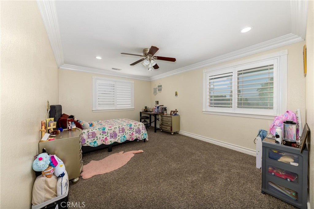 Yucaipa, California, 92399, United States, 5 Bedrooms Bedrooms, ,4 BathroomsBathrooms,Residential,Pending,1985872