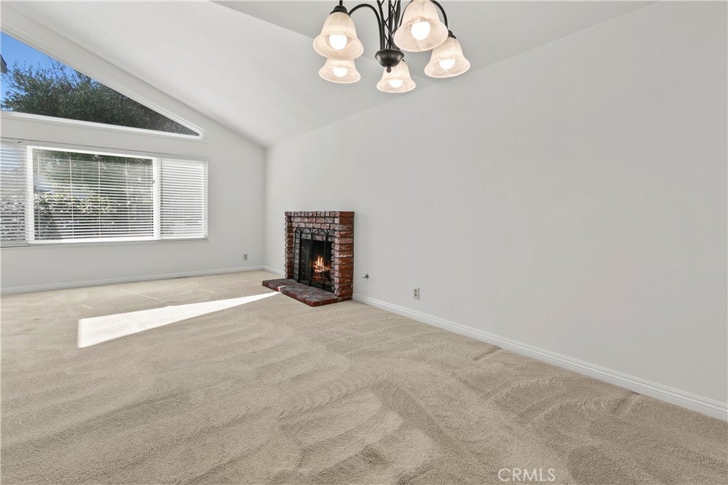 Fountain Valley, California, 92708, United States, 4 Bedrooms Bedrooms, ,3 BathroomsBathrooms,Residential,Active,1922326