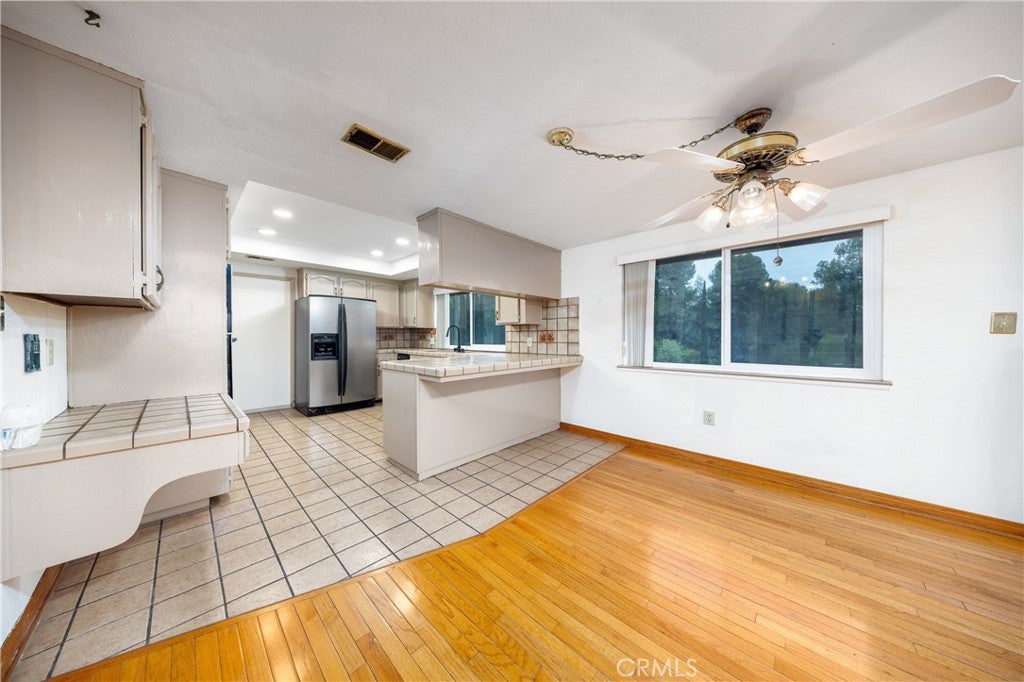 Diamond Bar, California, 91765, United States, 4 Bedrooms Bedrooms, ,4 BathroomsBathrooms,Residential,Active,2007087