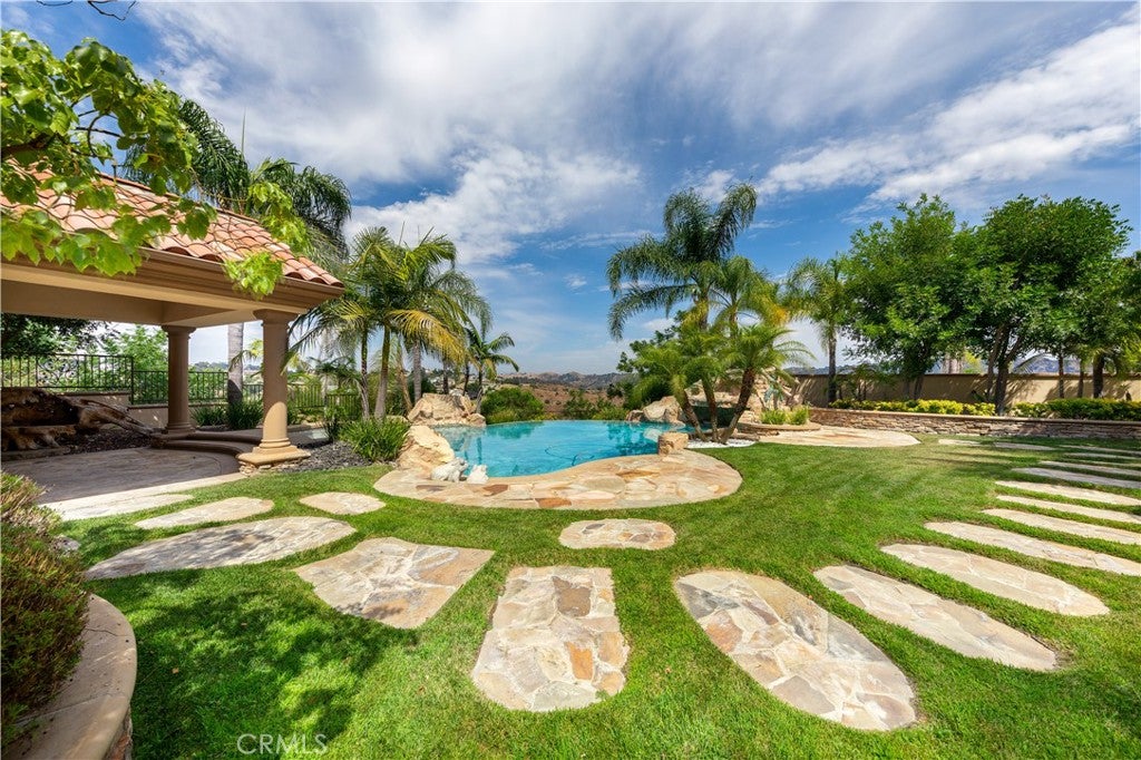 Diamond Bar, California, 91765, United States, 7 Bedrooms Bedrooms, ,10 BathroomsBathrooms,Residential,Active,1899926