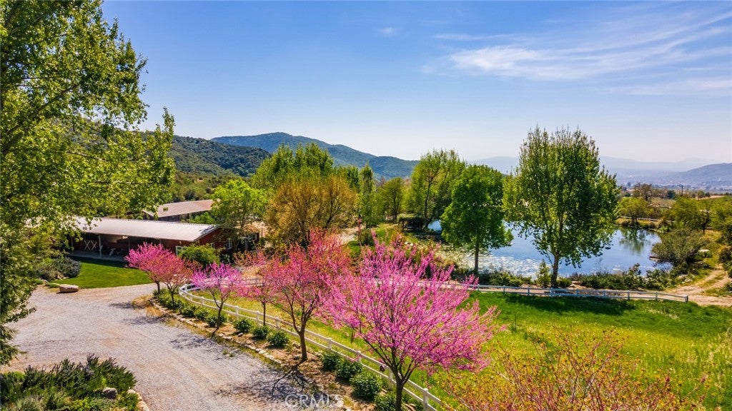 Oak Glen, California, 92399, United States, ,3 BathroomsBathrooms,Residential,Pending,1782592