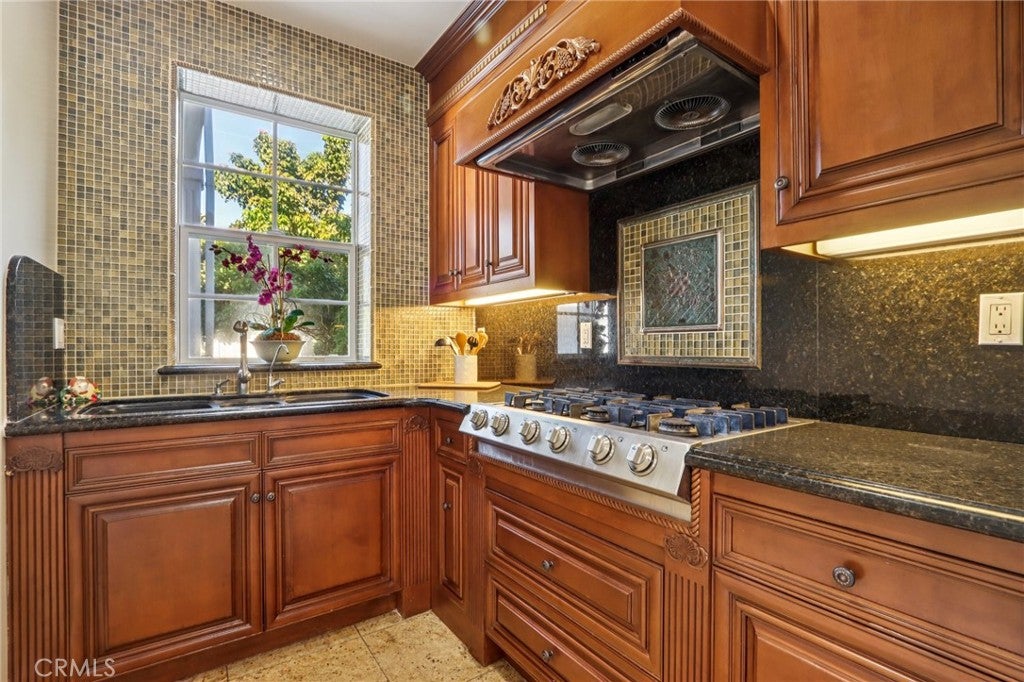 Arcadia, California, 91007, United States, 6 Bedrooms Bedrooms, ,7 BathroomsBathrooms,Residential,Active,2001357