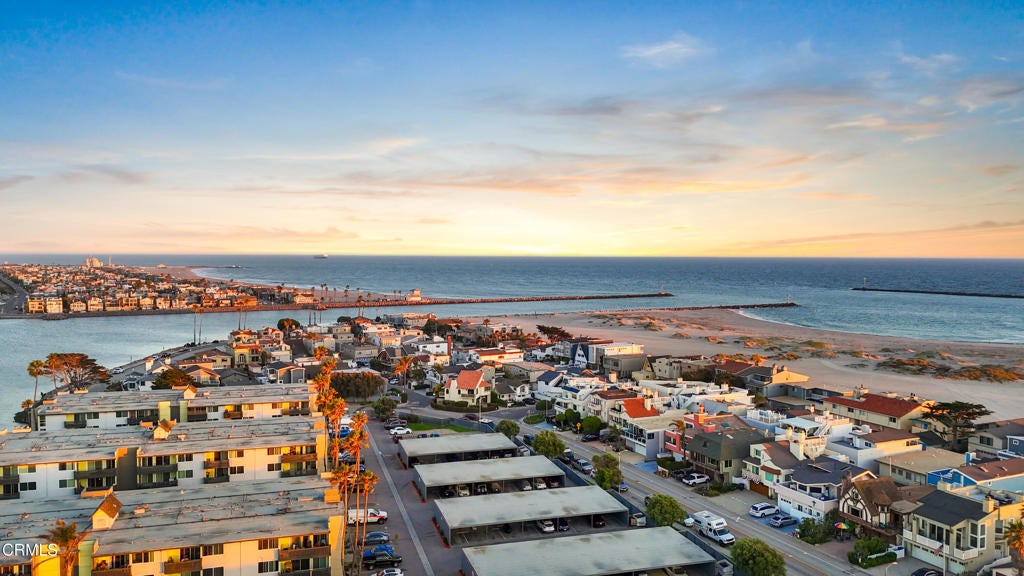 Oxnard, California, 93035, United States, 3 Bedrooms Bedrooms, ,4 BathroomsBathrooms,Residential,Active,1880199