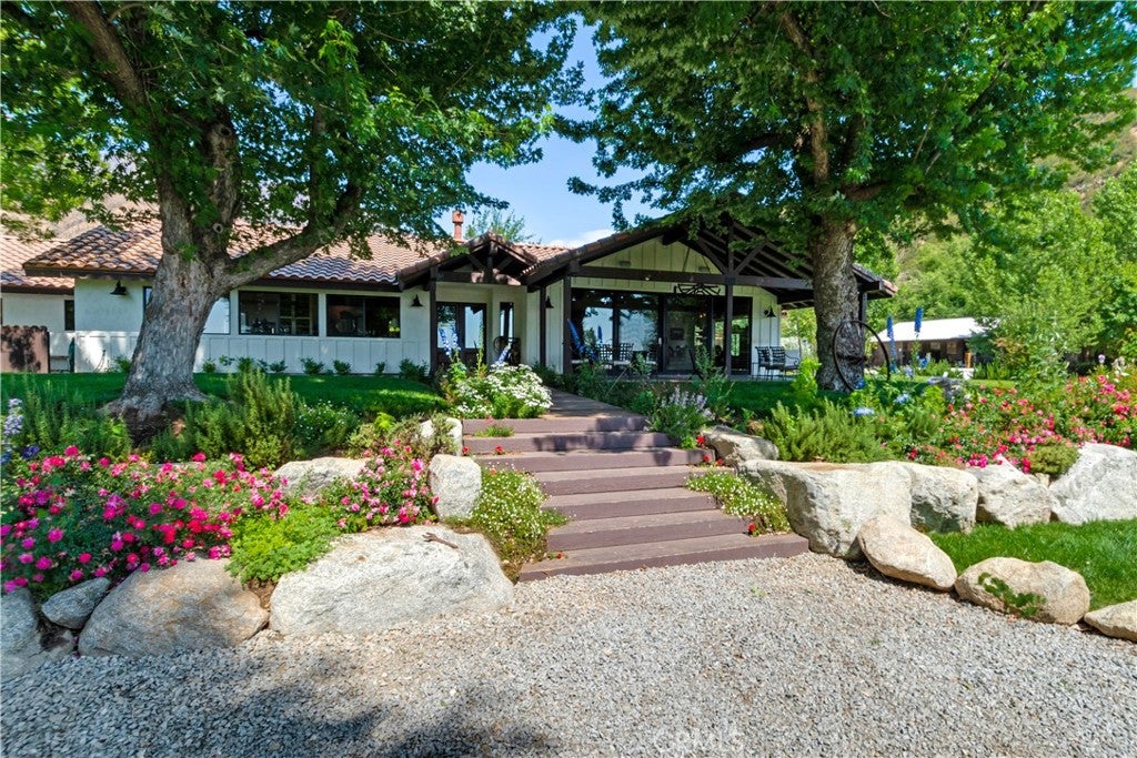 Oak Glen, California, 92399, United States, ,3 BathroomsBathrooms,Residential,Pending,1782592