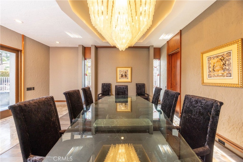 Diamond Bar, California, 91765, United States, 5 Bedrooms Bedrooms, ,6 BathroomsBathrooms,Residential,Active,1985882