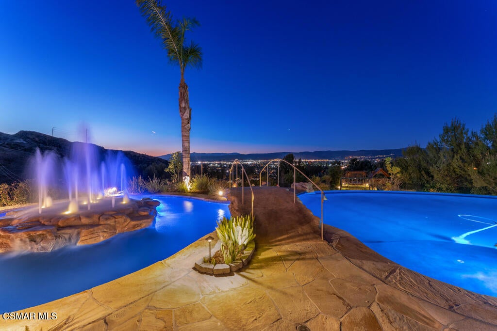 Simi Valley, California, 93065, United States, ,8 BathroomsBathrooms,Residential,Active,1755184