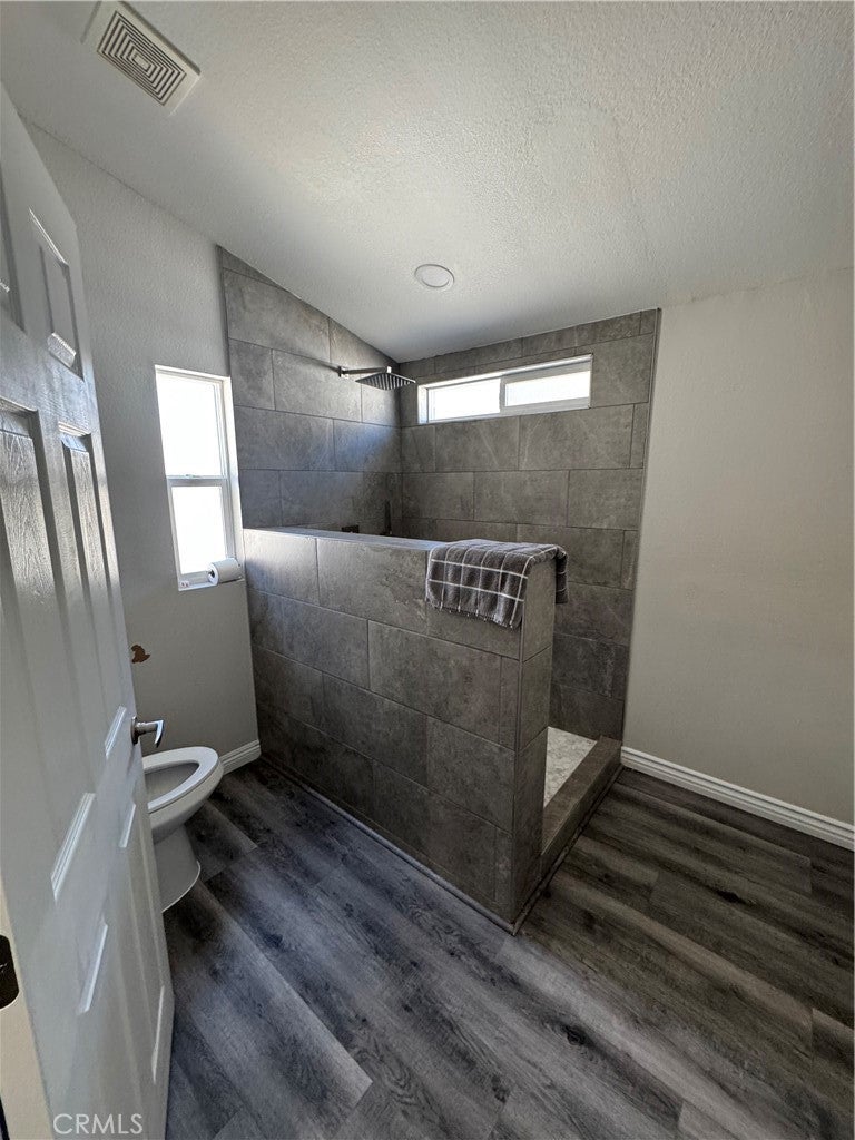 Corona, California, 92882, United States, ,3 BathroomsBathrooms,Residential,Active,1726827