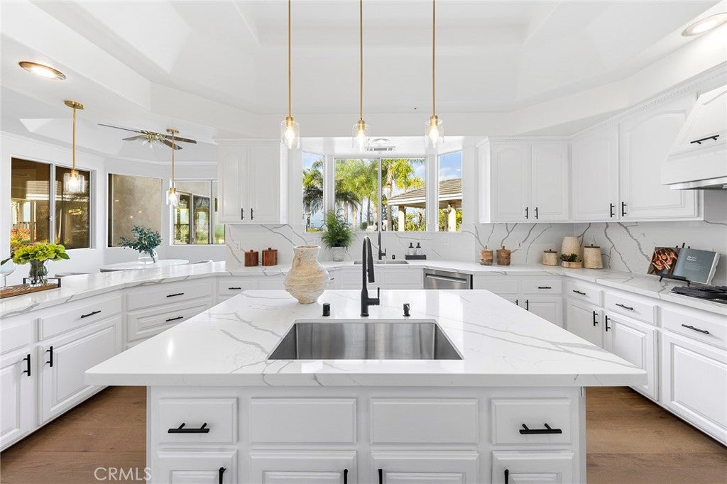 Chino Hills, California, 91709, United States, 5 Bedrooms Bedrooms, ,6 BathroomsBathrooms,Residential,Active,1986872