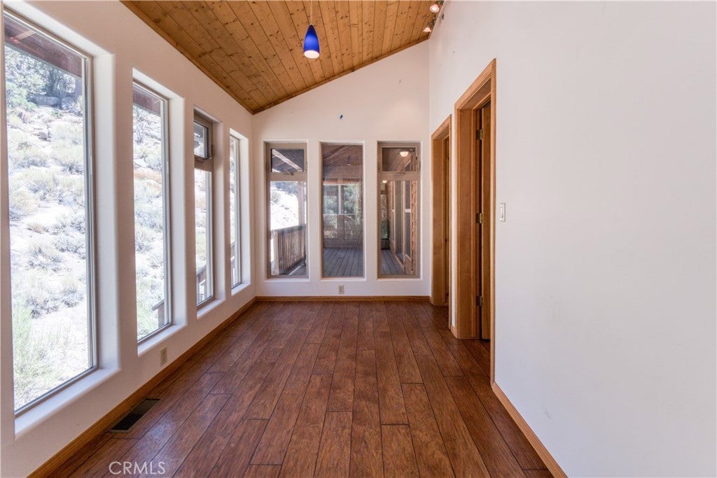 Big Bear Lake, California, 92315, United States, 4 Bedrooms Bedrooms, ,3 BathroomsBathrooms,Residential,Active,1919050