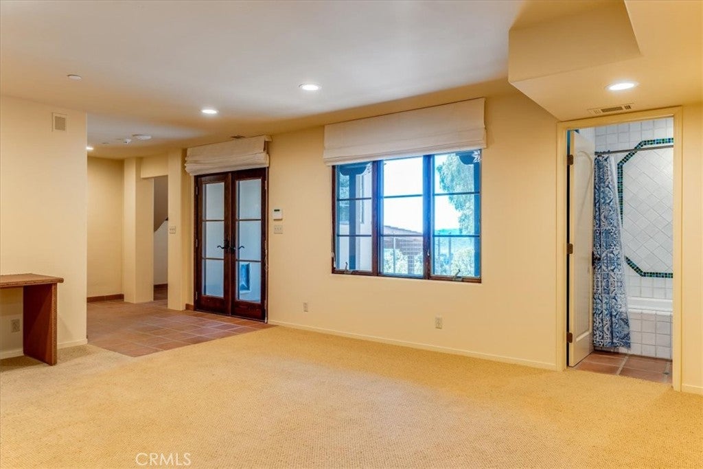 San Luis Obispo, California, 93401, United States, 5 Bedrooms Bedrooms, ,5 BathroomsBathrooms,Residential,Active,1943782