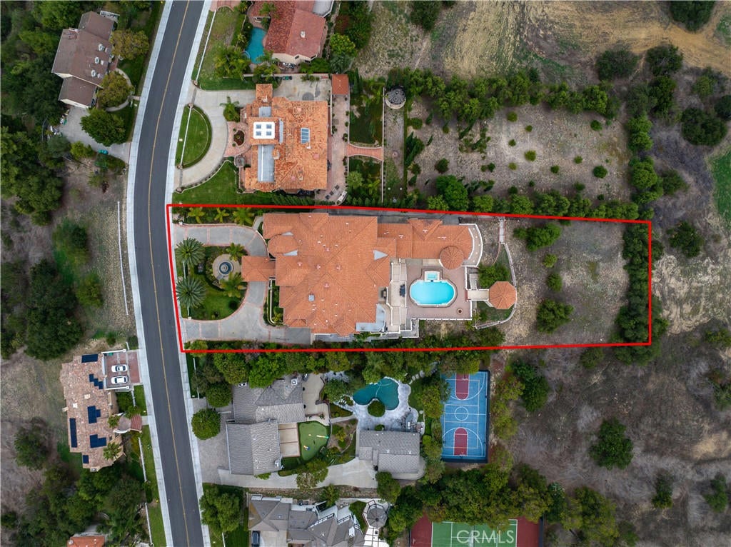 Diamond Bar, California, 91765, United States, ,13 BathroomsBathrooms,Residential,Active,1701829