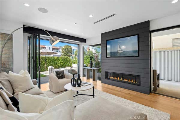 608 ORCHID AVE, CORONA DEL MAR, CA 92625 - Image 1