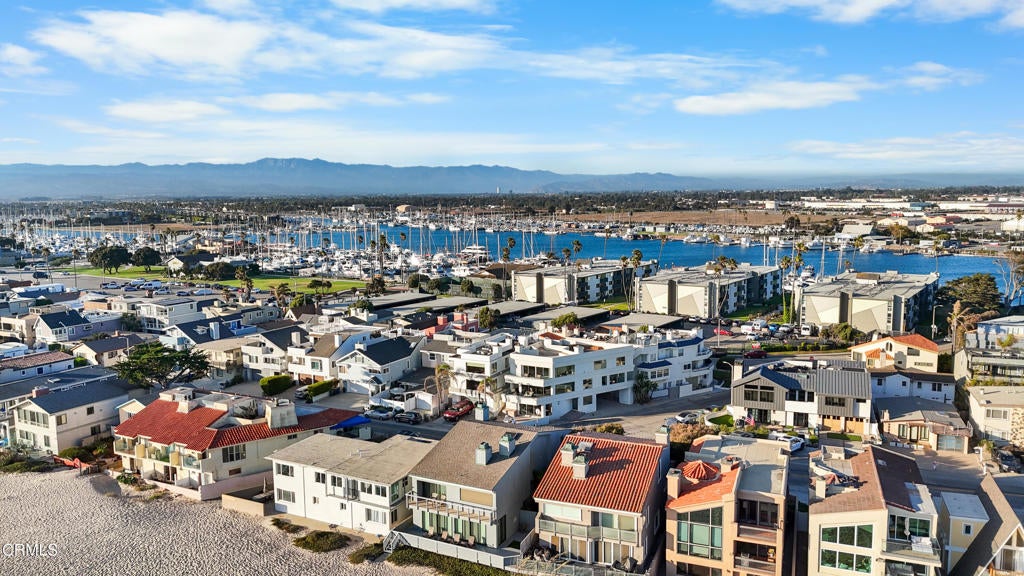 Oxnard, California, 93035, United States, 3 Bedrooms Bedrooms, ,4 BathroomsBathrooms,Residential,Active,1880199