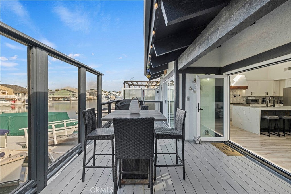 Oxnard, California, 93035, United States, 2 Bedrooms Bedrooms, ,2 BathroomsBathrooms,Residential,Active,2012806