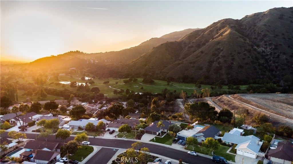 La Verne, California, 91750, United States, 3 Bedrooms Bedrooms, ,2 BathroomsBathrooms,Residential,Active,1998586