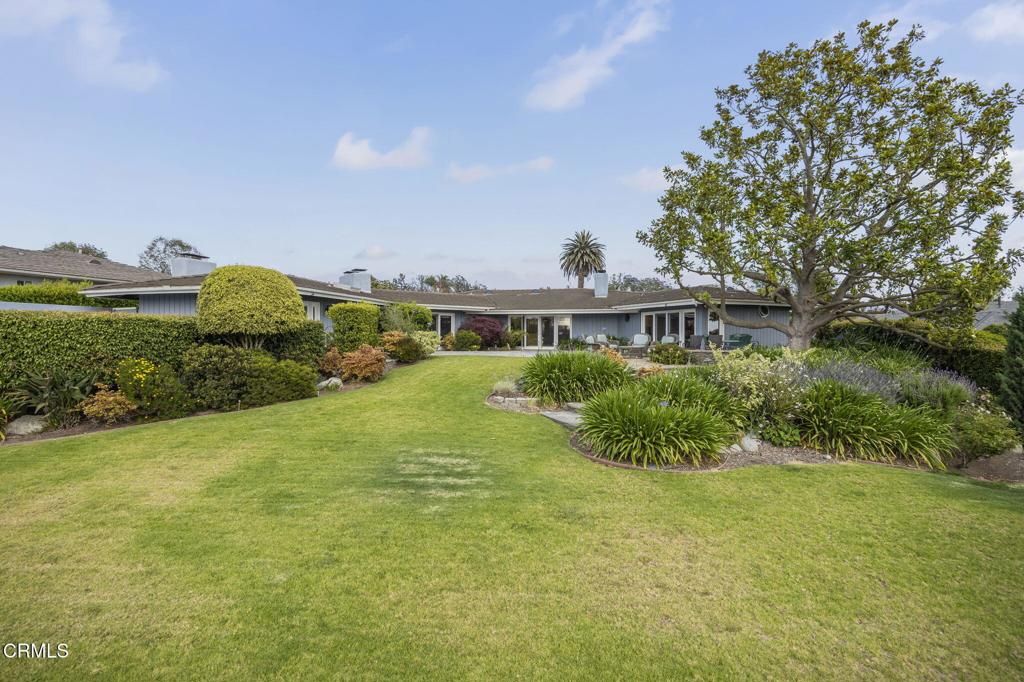 Camarillo, California, 93010, United States, 4 Bedrooms Bedrooms, ,4 BathroomsBathrooms,Residential,Active,1853313