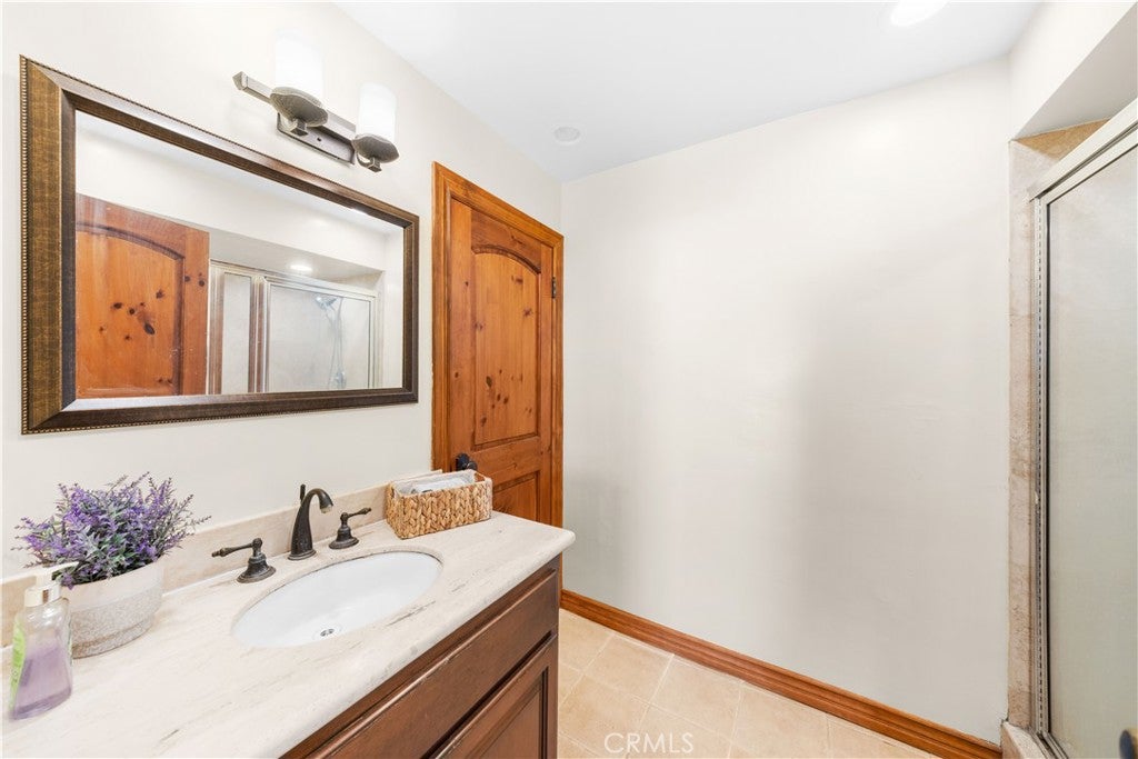 Palos Verdes Estates, California, 90274, United States, 4 Bedrooms Bedrooms, ,3 BathroomsBathrooms,Residential,Active,1922529