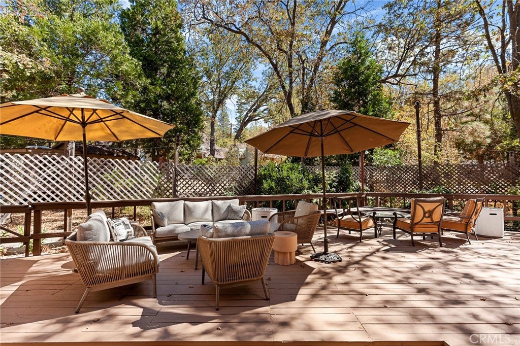 Lake Arrowhead, California, 92352, United States, 4 Bedrooms Bedrooms, ,4 BathroomsBathrooms,Residential,Active,1824526