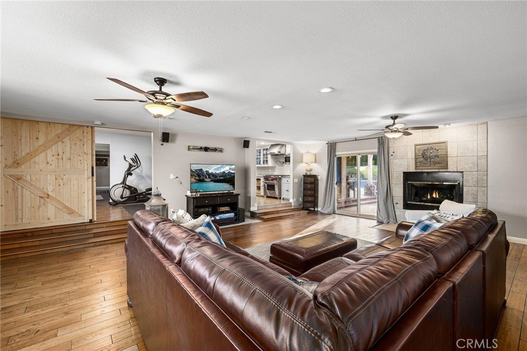 La Verne, California, 91750, United States, 4 Bedrooms Bedrooms, ,2 BathroomsBathrooms,Residential,Active,1961967