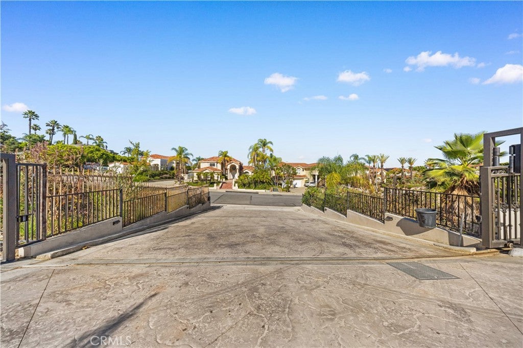 Walnut, California, 91789, United States, 5 Bedrooms Bedrooms, ,7 BathroomsBathrooms,Residential,Active,1903230