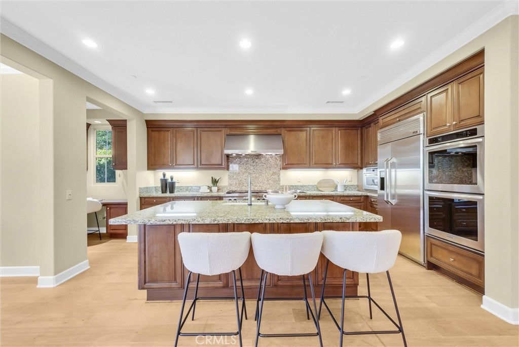 Irvine, California, 92620, United States, 4 Bedrooms Bedrooms, ,4 BathroomsBathrooms,Residential,Active,1986877