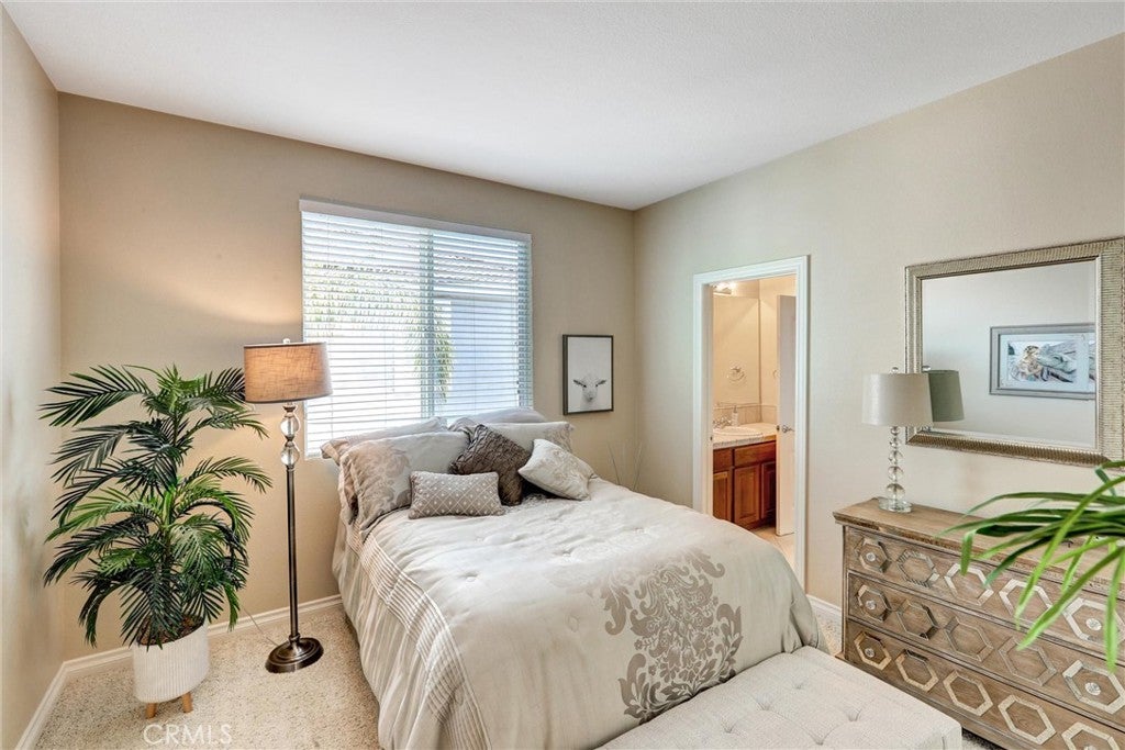 Murrieta, California, 92562, United States, 6 Bedrooms Bedrooms, ,5 BathroomsBathrooms,Residential,Active,1999183