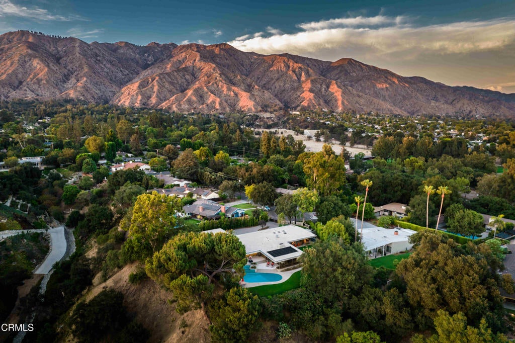 Pasadena, California, 91107, United States, 5 Bedrooms Bedrooms, ,5 BathroomsBathrooms,Residential,Active,1941341