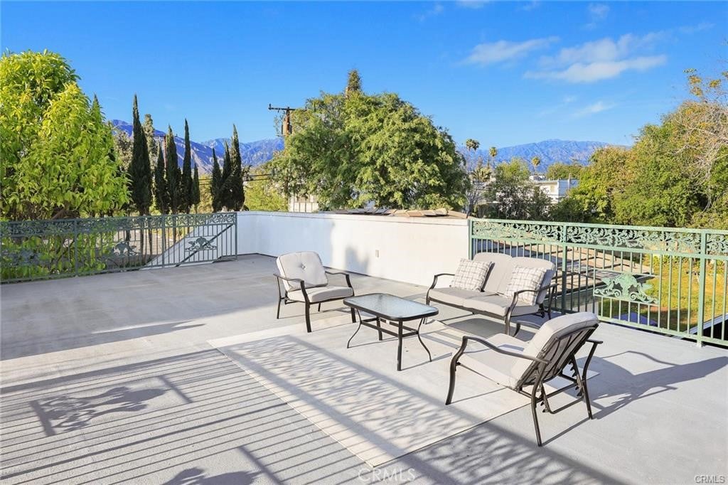 Arcadia, California, 91007, United States, 7 Bedrooms Bedrooms, ,9 BathroomsBathrooms,Residential,Active,1943808