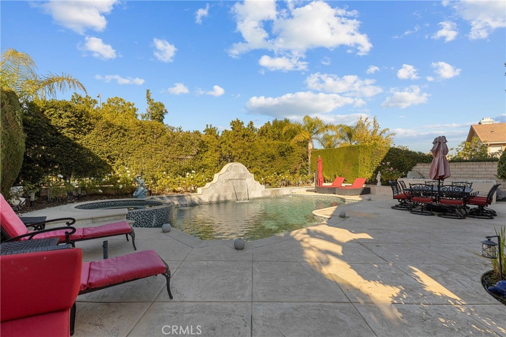 Porter Ranch, California, 91326, United States, 4 Bedrooms Bedrooms, ,4 BathroomsBathrooms,Residential,Active,1989767