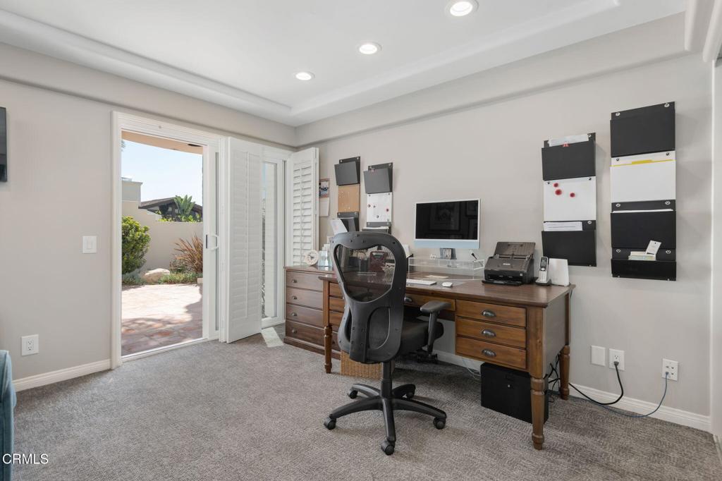 Ventura, California, 93001, United States, ,4 BathroomsBathrooms,Residential,Active,1853317