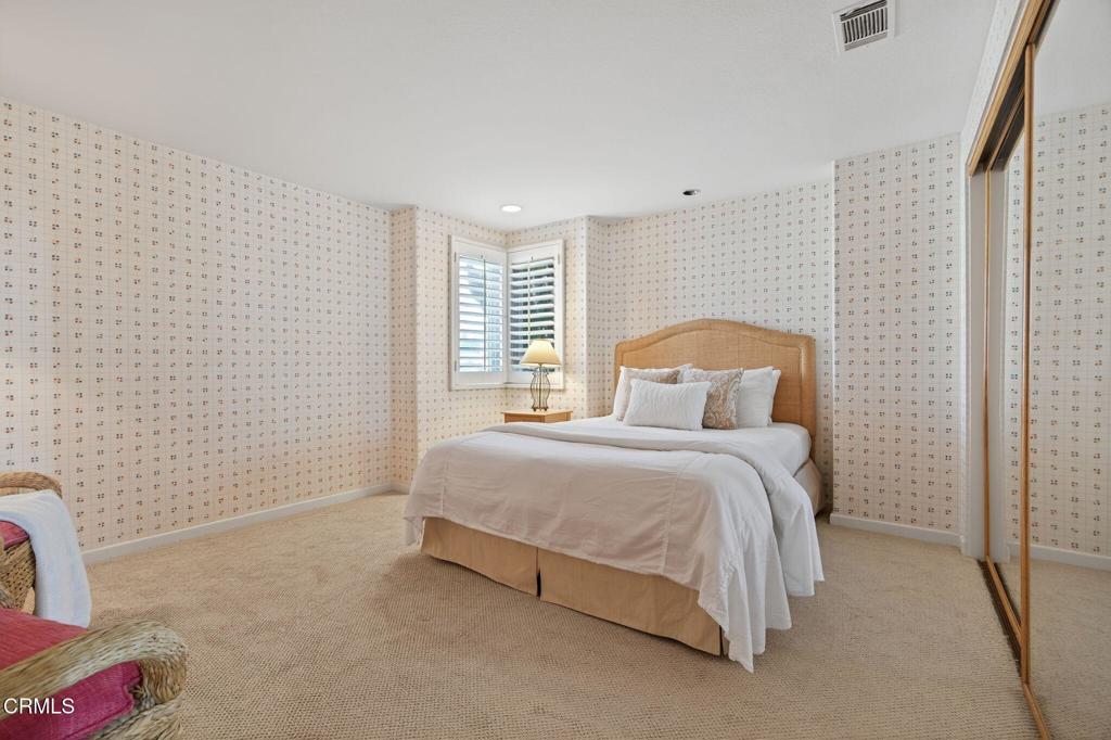 Oxnard, California, 93035, United States, 3 Bedrooms Bedrooms, ,3 BathroomsBathrooms,Residential,Active,1951816