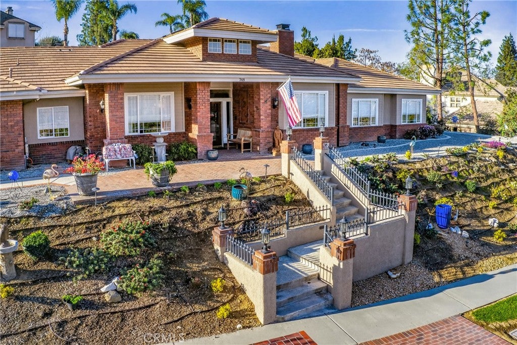Redlands, California, 92373, United States, 4 Bedrooms Bedrooms, ,4 BathroomsBathrooms,Residential,Active,2022325