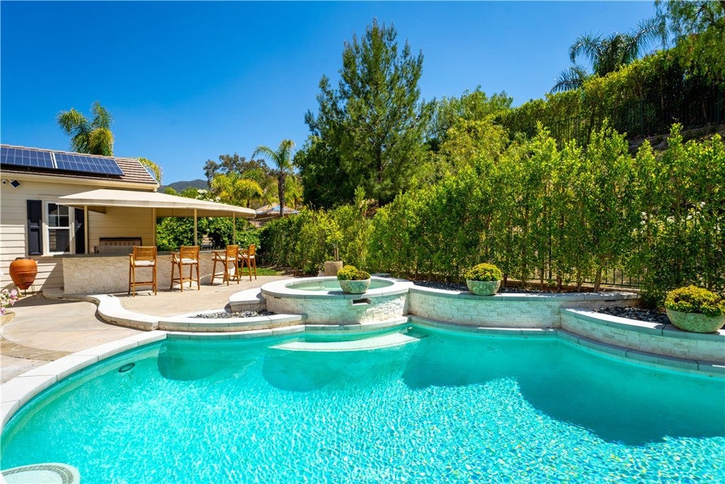 Canyon Country, California, 91387, United States, 4 Bedrooms Bedrooms, ,5 BathroomsBathrooms,Residential,Active,1829894