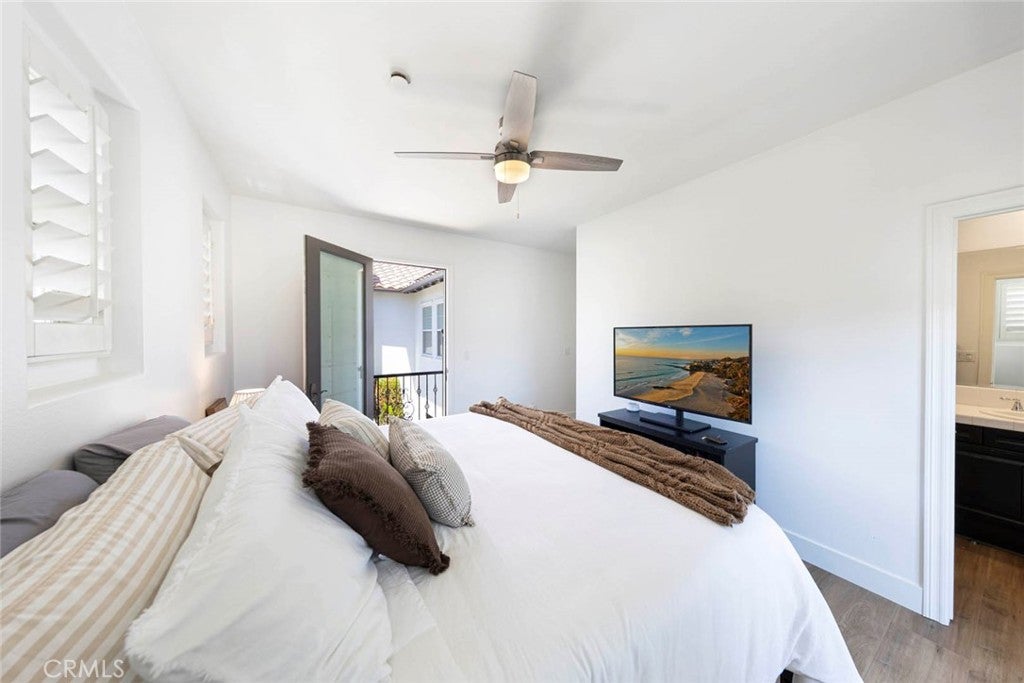 San Clemente, California, 92673, United States, 6 Bedrooms Bedrooms, ,5 BathroomsBathrooms,Residential,Active,1922275