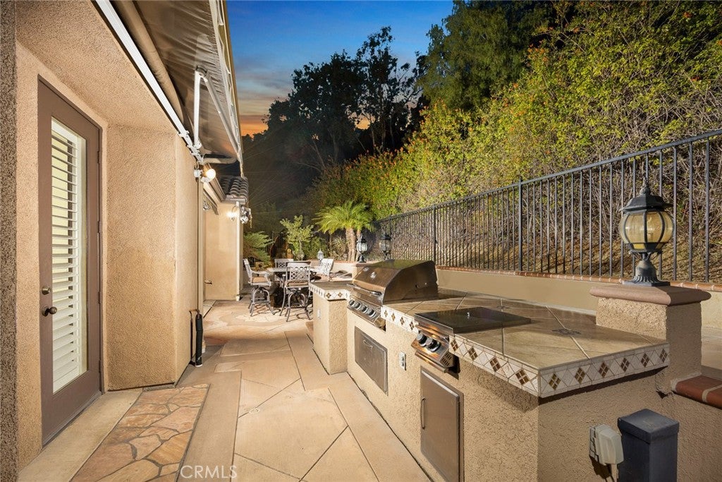 Monterey Park, California, 91754, United States, 5 Bedrooms Bedrooms, ,5 BathroomsBathrooms,Residential,Active,1988440